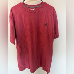 The North Face Men’s Heathered Red Short Sleeve Pocket Tee